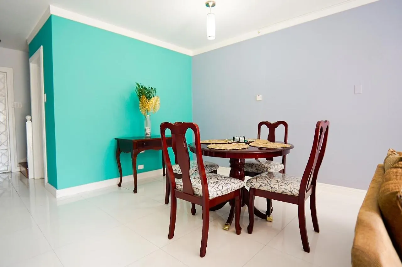 Lola'S Tropical Oasis Apartment Montego Bay